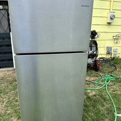 Avanti 18 Cu Top Freezer Refrigerator (Stainless Steel)