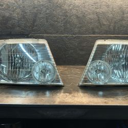 2002-2005 Explorer Headlights 