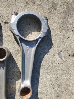 Ford 427 Capscrew Rods