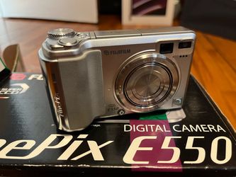 Fujifilm FinePix E550 Digital Camera - Mint In Box w/ Accessories & Memory Card