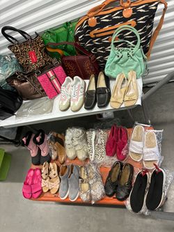 10 Purses Tote 15 pairs of shoes closet purge asking $120 for all great for resellers
