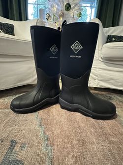 Muck Neoprene Boots Size 10-men’s 
