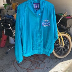 Charlotte Hornets Vintage Windbreaker