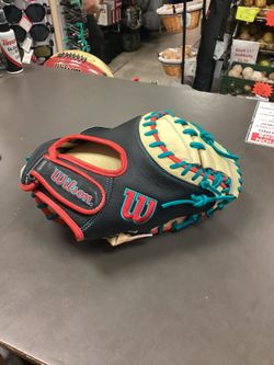 New Wilson A2000 Fall Season Pro-Toe 33” PF33 Super Skin Catcher’s Glove (Read Description)