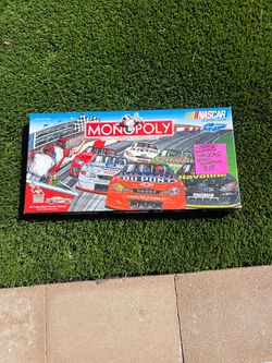 2002 Monopoly NASCAR edition board game