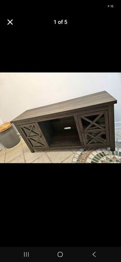 Tv stand