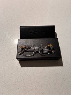 Blue light glasses