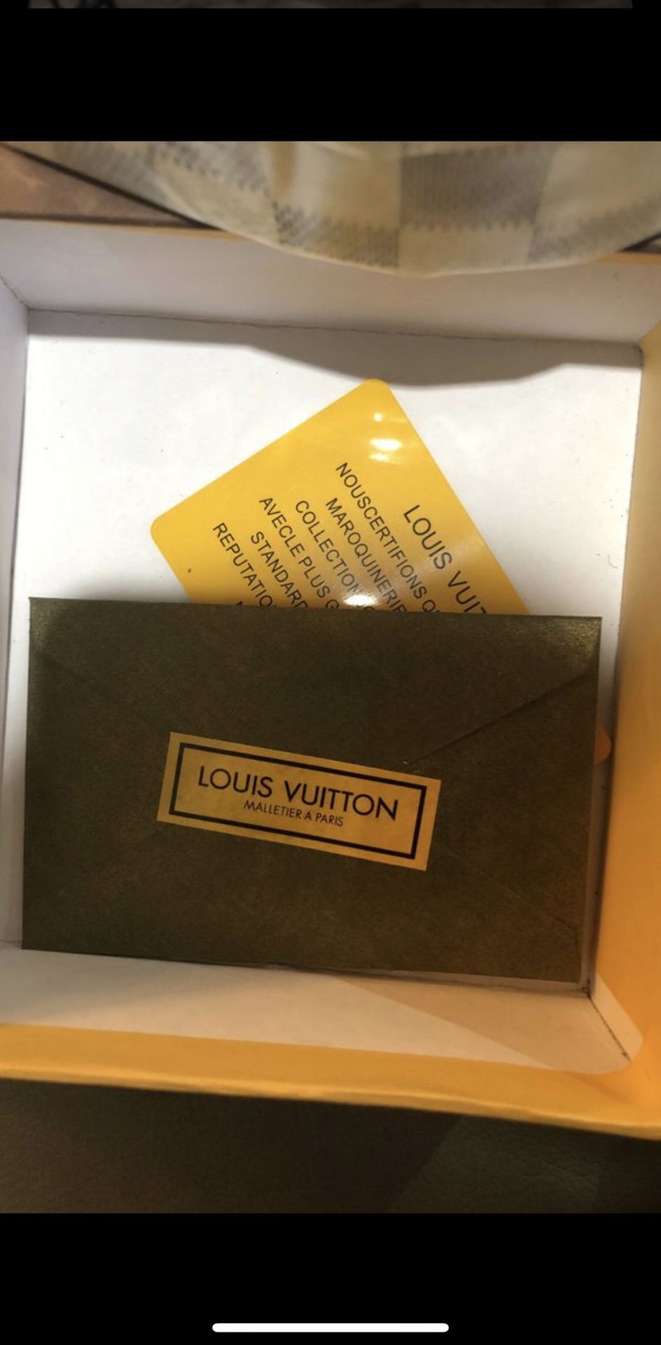 Lv brand new belt