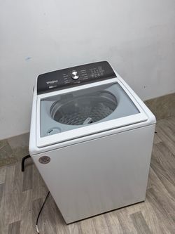 Whirlpool washer laundry