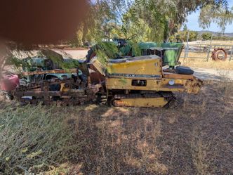 John Deere 3 wheel tractor