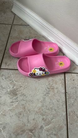 Hello Kitty Slides