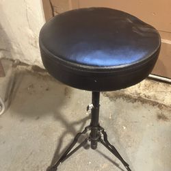 Drum Throne 
