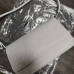 Women’s Shoulder Bag