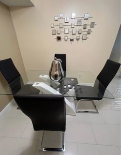 Modern Dining Set for SALE 😍