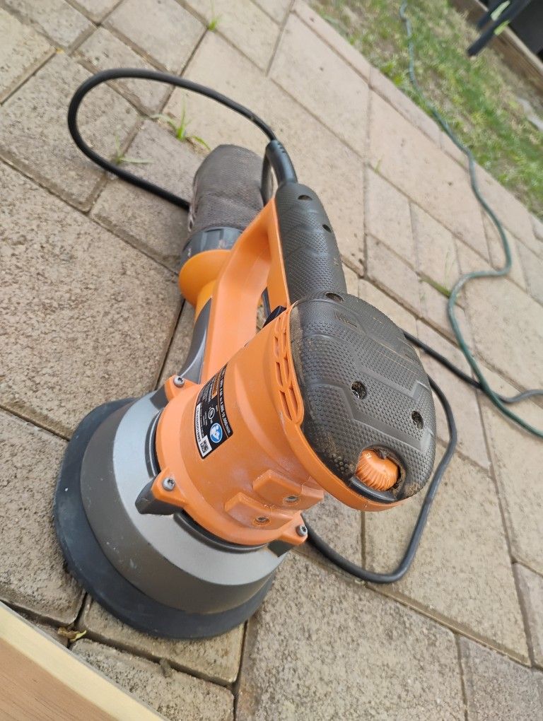 4 Amp Corded 6 in. Variable-Speed Dual Random Orbital Sander with AIRGUARD Technology