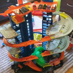 Hot Wheels Race