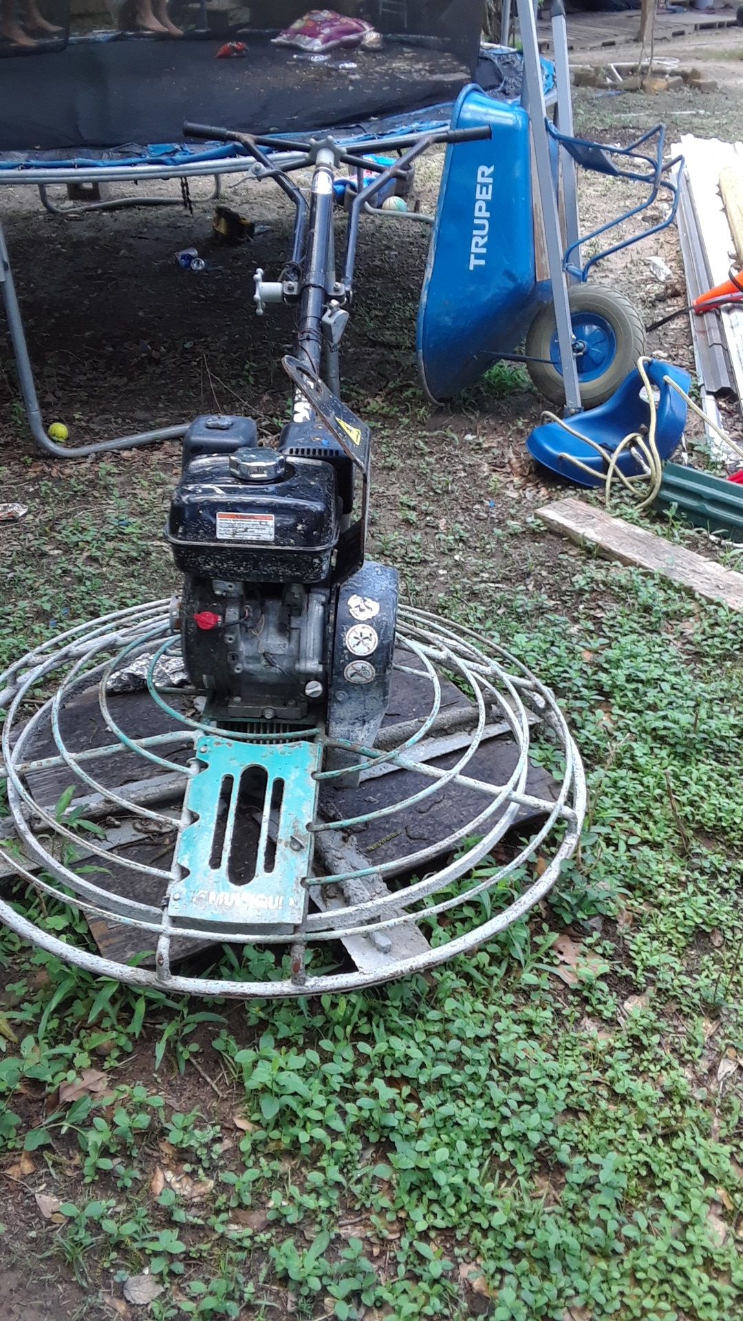 Maquina para finichar concreto