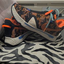 Nike  PG 4 Digi Camo. Size 9.
