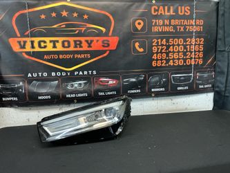 AUDI Q5/SQ5 LH HEADLIGHT 2018-2020 XENON OEM