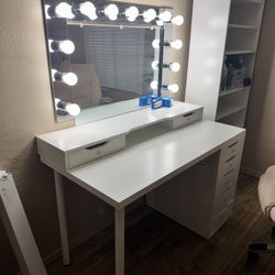 Makeup Vanity 