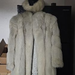 Norwegian Silver Fox Fur Coat And Cap