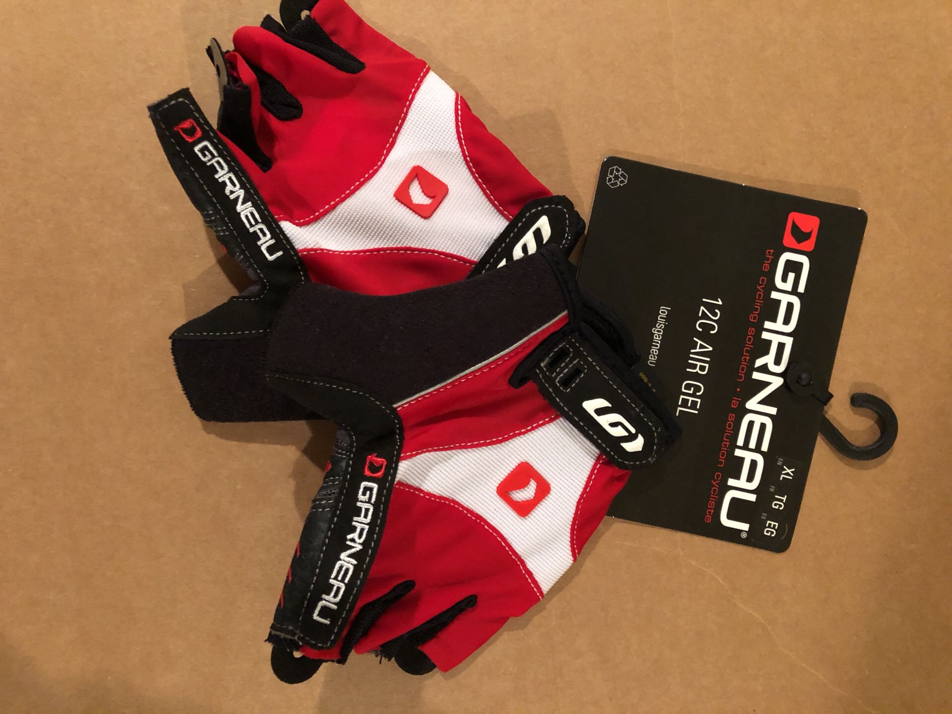 Garneau Red XL bike cycle gloves