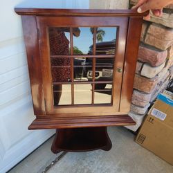Bombay Co Hanging Corner Shelf