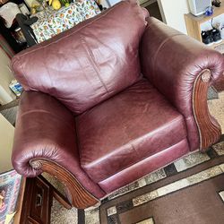 FREE!!! LEATHER CHAIR