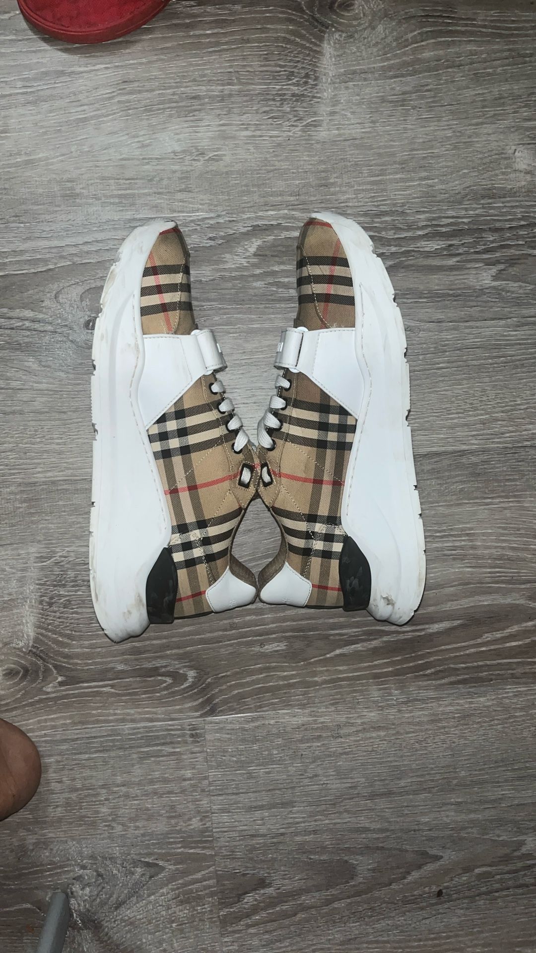 Burberry Sneakers