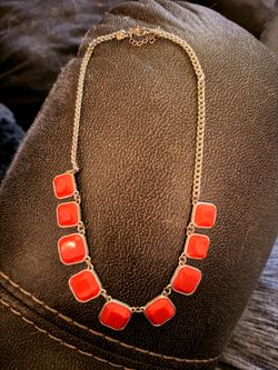 Red coral square necklace
