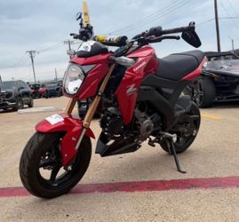 Z125 - Kawasaki Mini Street legal bike - Cash and Finance Availabel