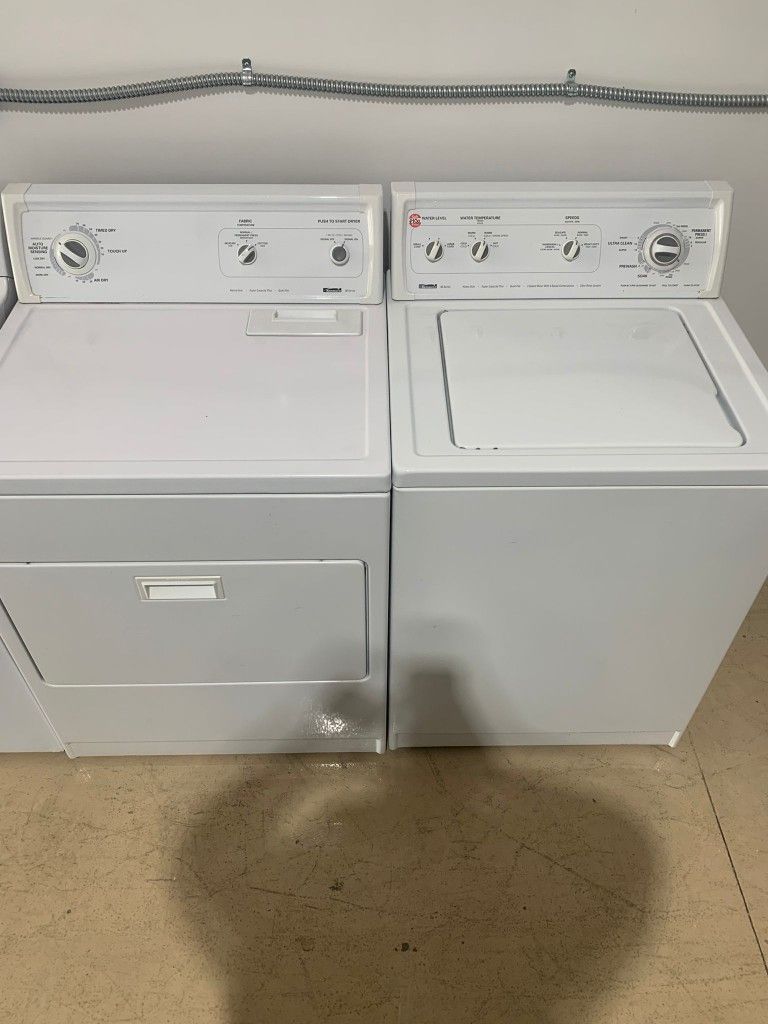 WASHER AND DRYER SET KENMORE