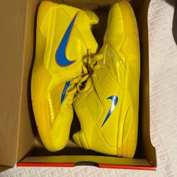 Kd 3 Christmas Size 11 (description) 