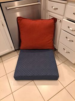 Outdoor chair cushion