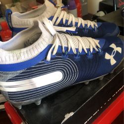Football Under Armour Spotlight Cleats