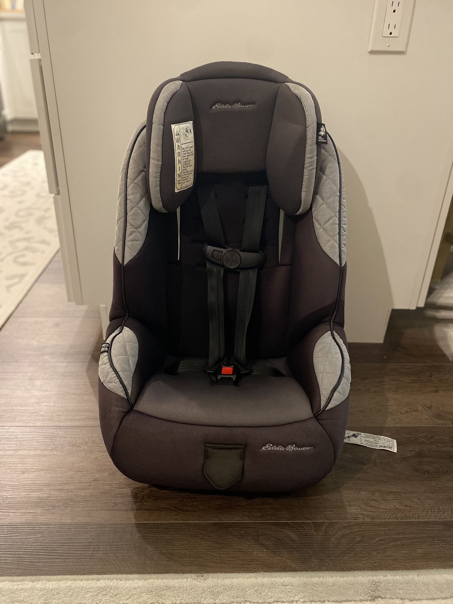 Convertible Forward & Rear Facing Car seat 6-65 Lbs