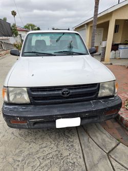 2000 Toyota Tacoma