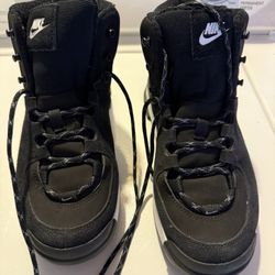 Women’s Nike Shoes 