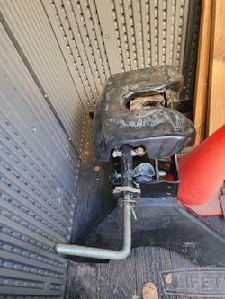 CURT Q20 5th Wheel Hitch