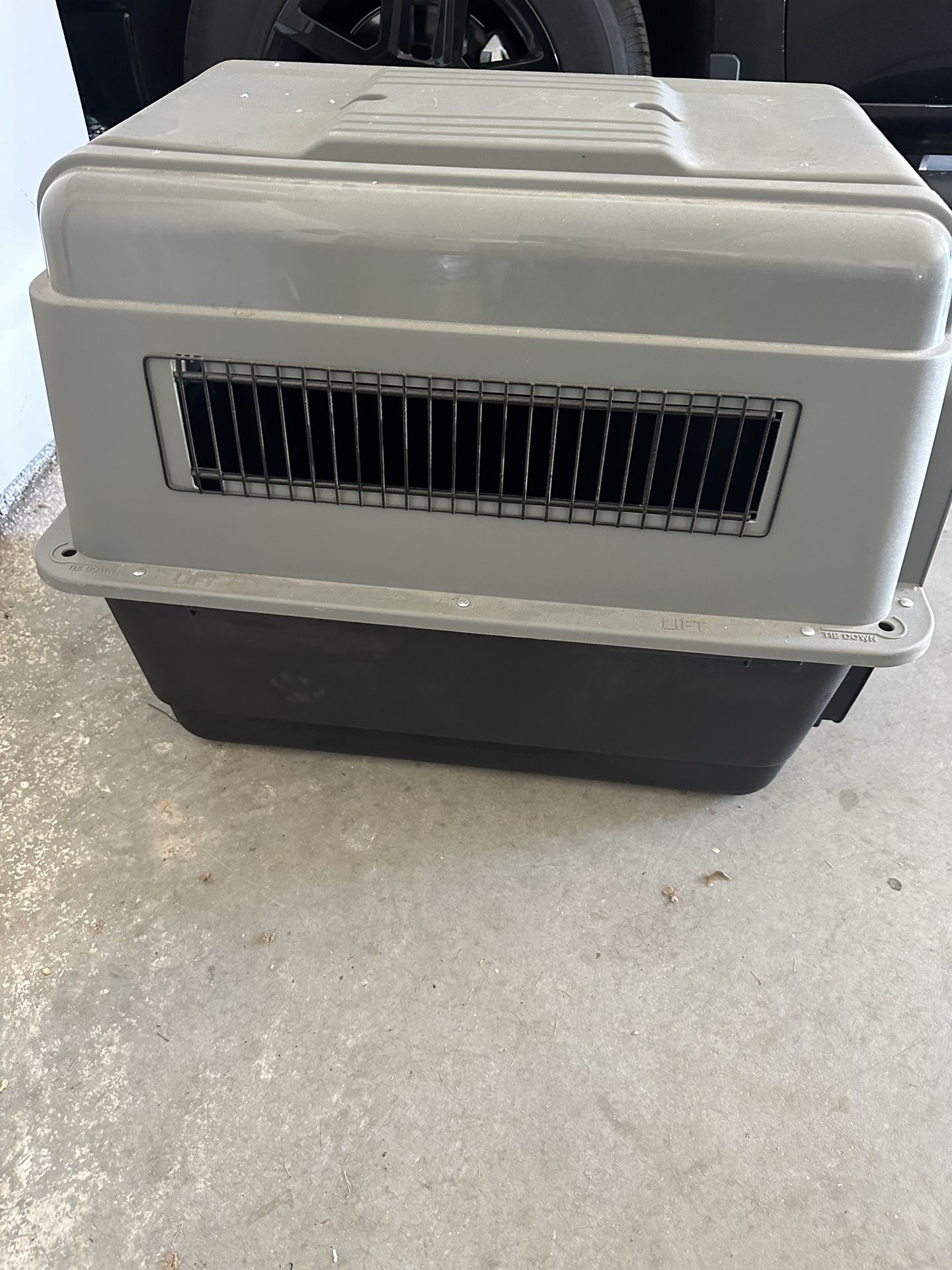 Dog Crate Small-medium Dog