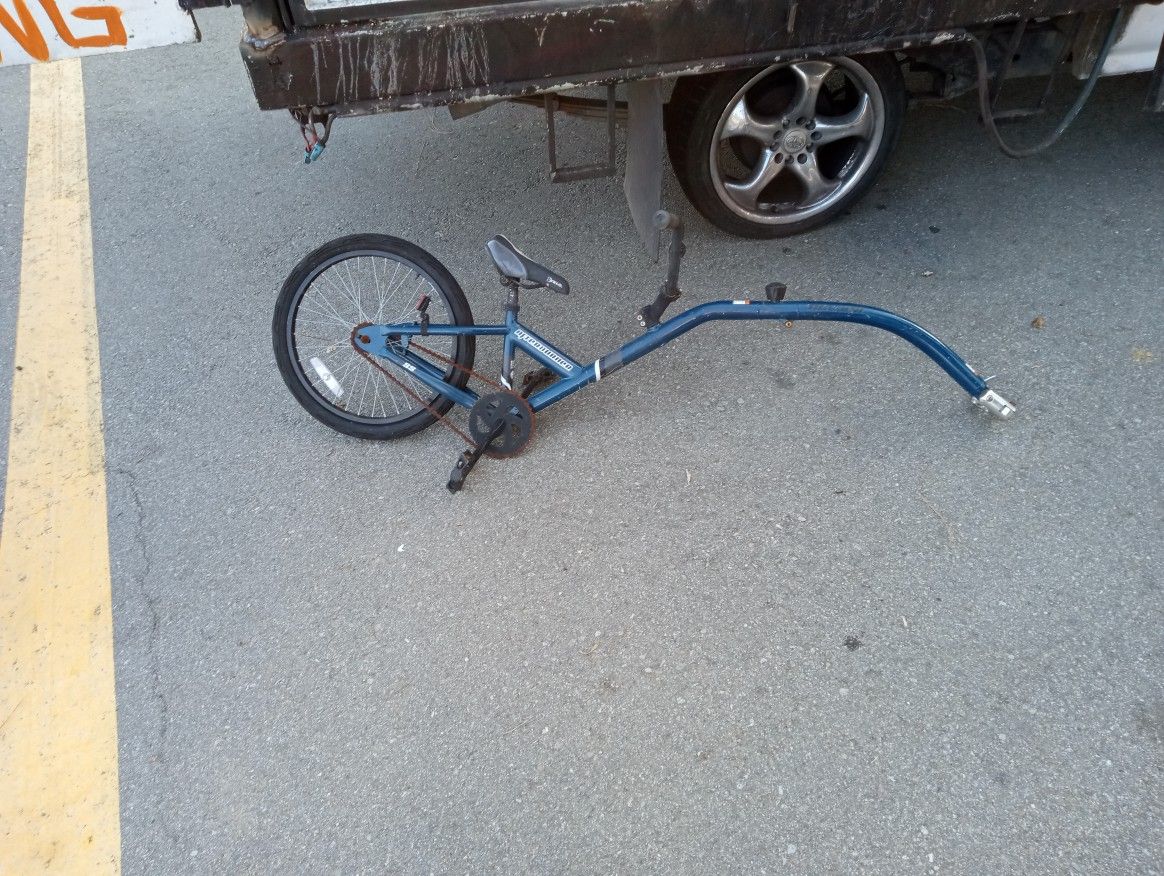 Trailer Bike $80 818-459-229 Gary