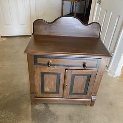 Turn-of-the-century bedroom vanity/washboard/cupboard with backsplash