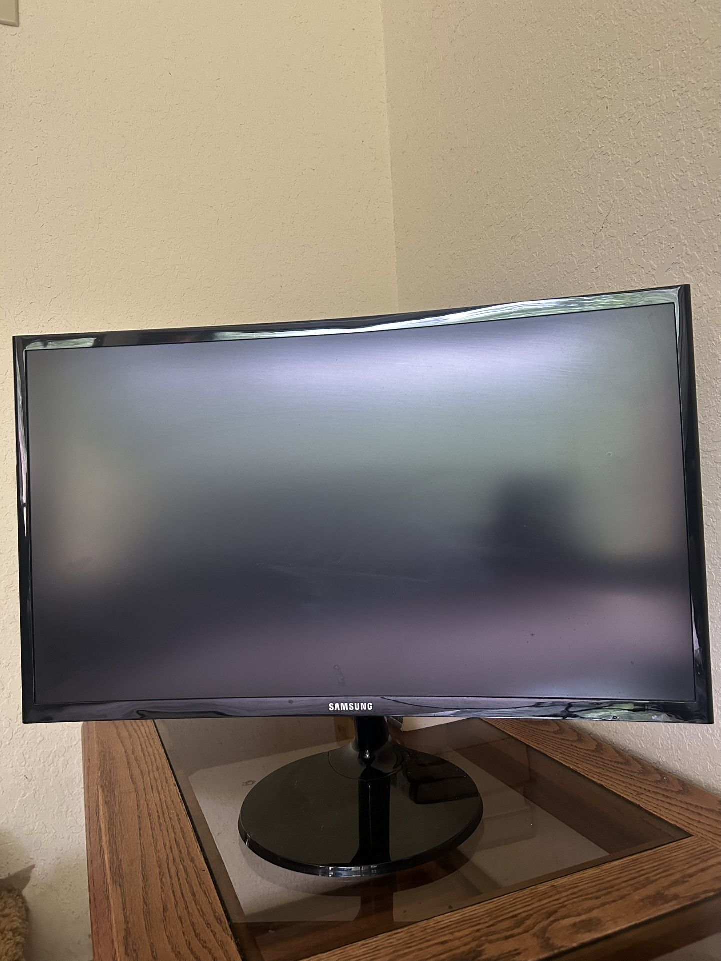 Samsung Curved Monitor 24-inch