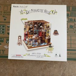 🏠 DIY Miniature House Kit – Sam’s Study Book Nook