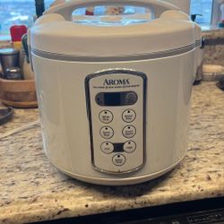 Aroma Rice Cooker