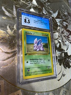 Nidoran 1999 base set Pokemon 1st edition