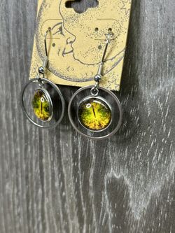 Handmade Cat Dragon Eye Halloween Earrings