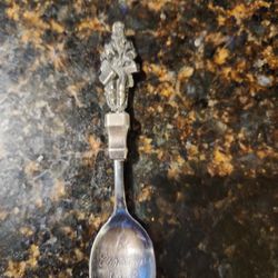 Reed And Barton Third Edition Chritmas Spoon Souvenier
