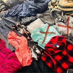 Women Size medium Clothing 