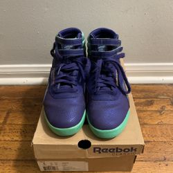 Reebok Junior Classic UNISEX V72763 BEACON TEAL WHITE GOLD SHOES SIZE 5